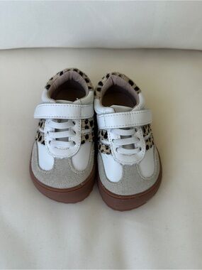 Little Love Bug— The Asha Leopard Print Sneakers